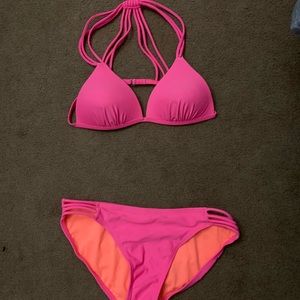 Hot pink 2 piece swimsuit